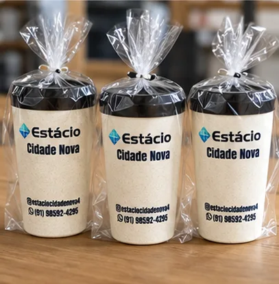 Copo com tampa personalizado